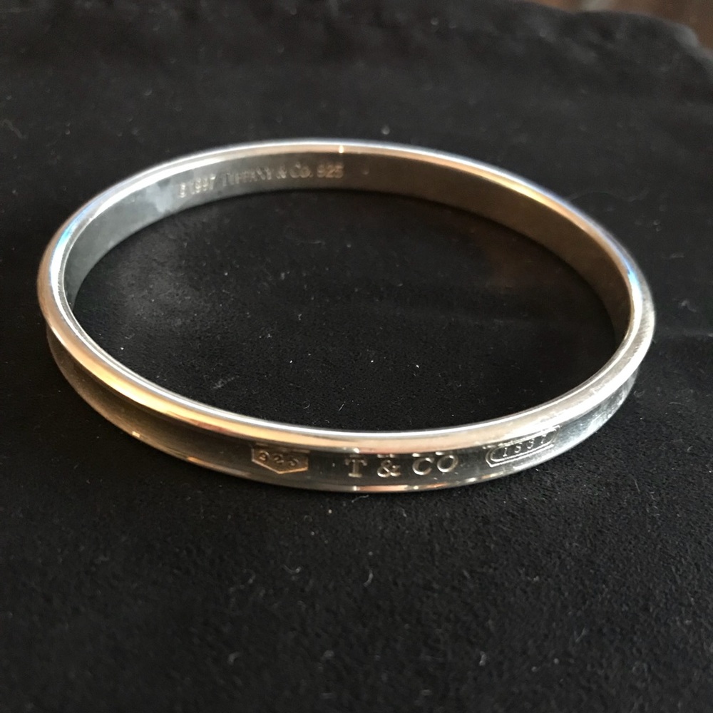 Tiffany & Co. Sterling Silver bangle